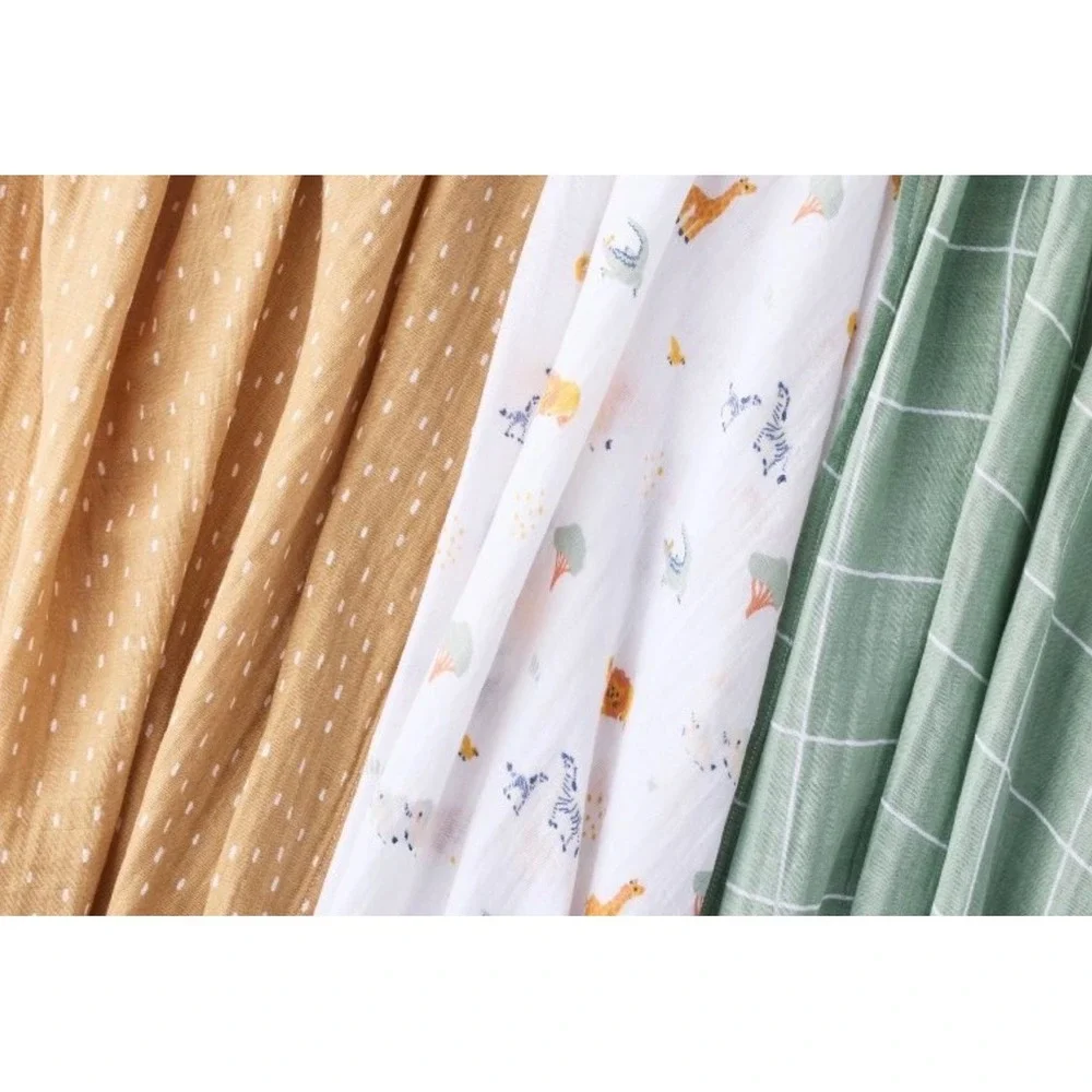 Cloud Island Muslin Blankets 3pk 47x47 Multi NEW Cotton Swaddle Giraffe zebra